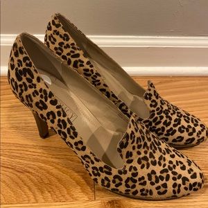 Ellen Tracy Cheetah Print Pumps